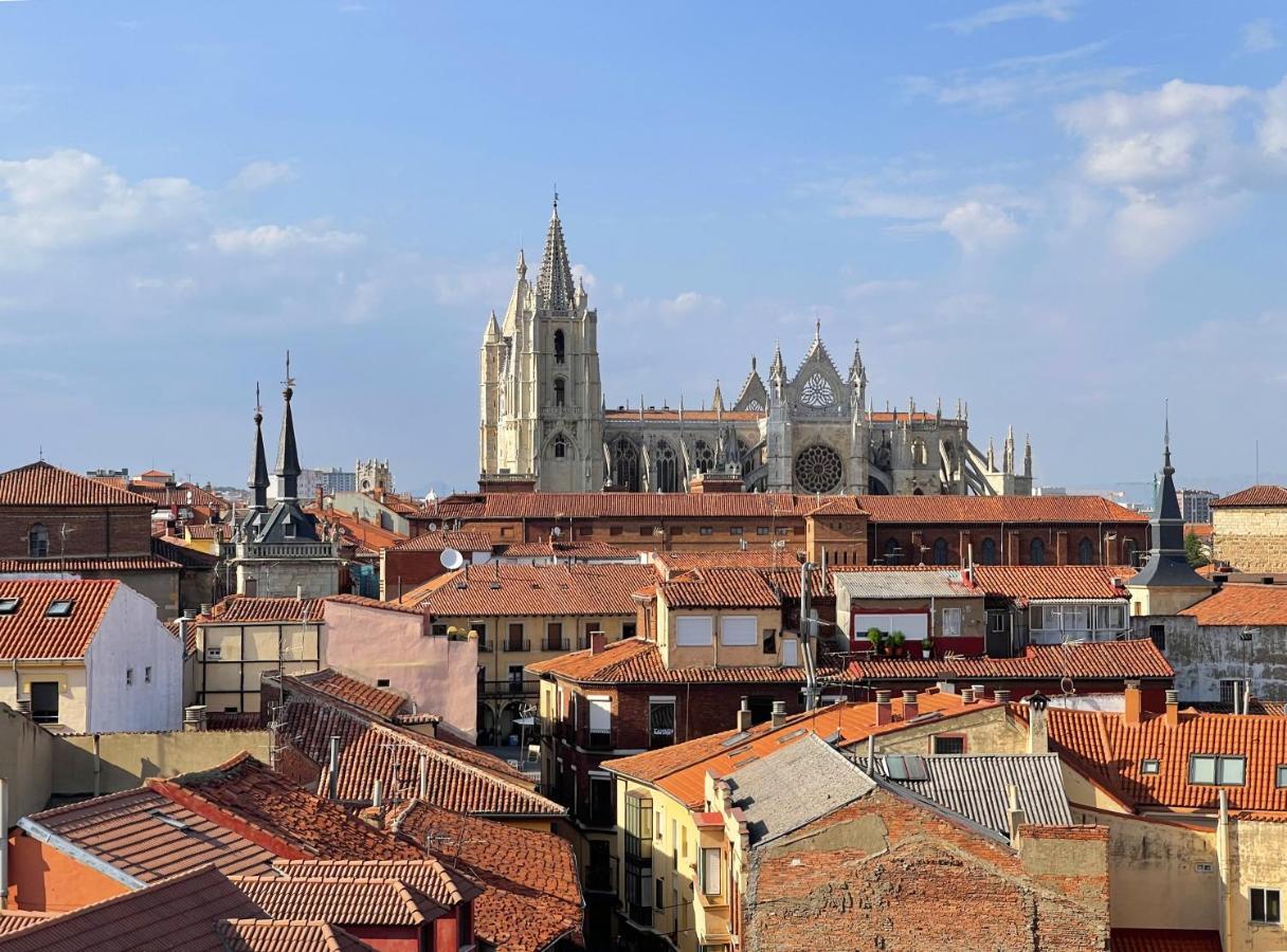 The View - Apartamento Reformado Con Vistas A La Catedral - Leonapartamentos Leão Exterior foto